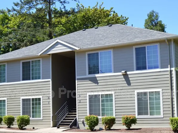 739 Jackson St W APT 14, Monmouth, OR 97361