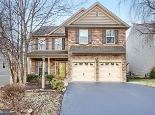 205 Sunbury Way, Red Lion, PA 17356