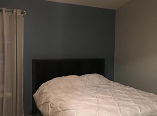 12 Providence Sq, Sterling, VA 20164