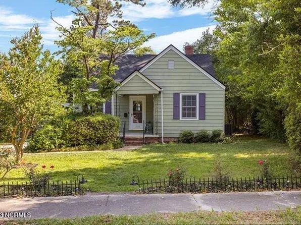 2113 Plaza Drive, Wilmington, NC 28405