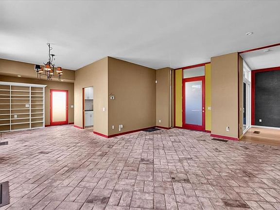 4th image of 130 W Racquet Club Rd Unit 511