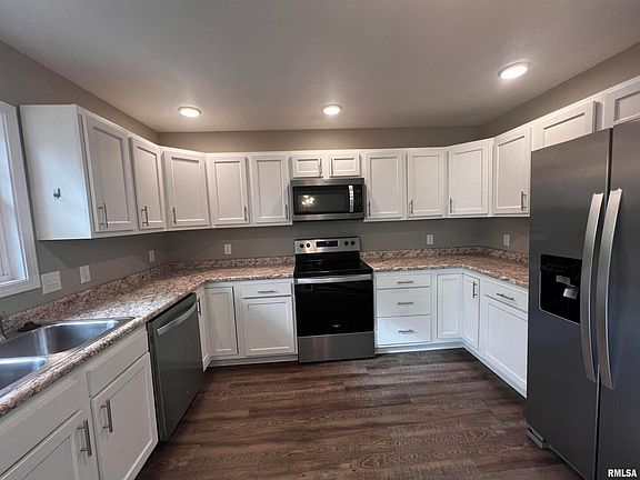 2nd image of 503 Missouri Ave