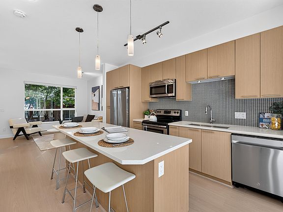 5th image of 2228 162nd St #148