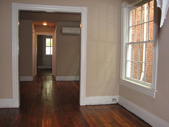 4th image of 719 Chimborazo Blvd APT A