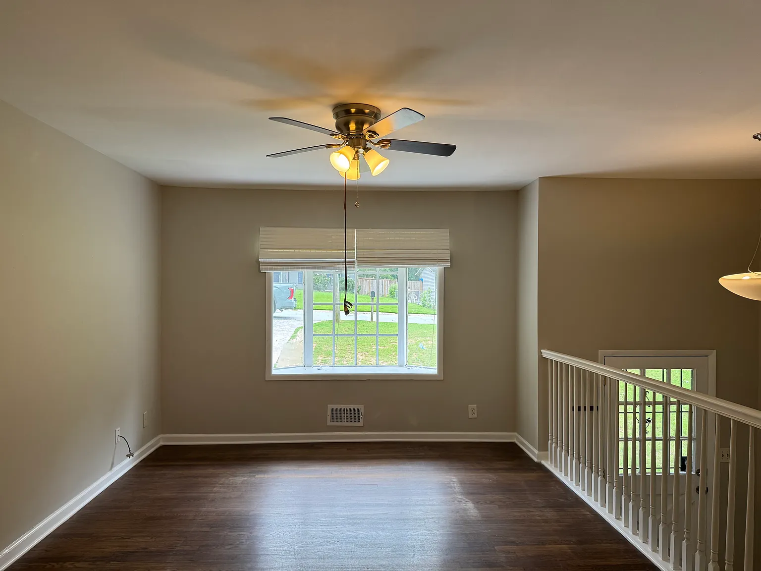 4 bed, 1736 sqft, $1,800 — Photo 3