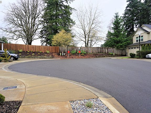 4th image of 1404 NE 69th St