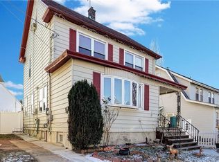 77 Lincoln Ave, Carteret, NJ 07008