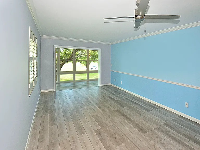 50 Woodland Dr #207 — Photo 9