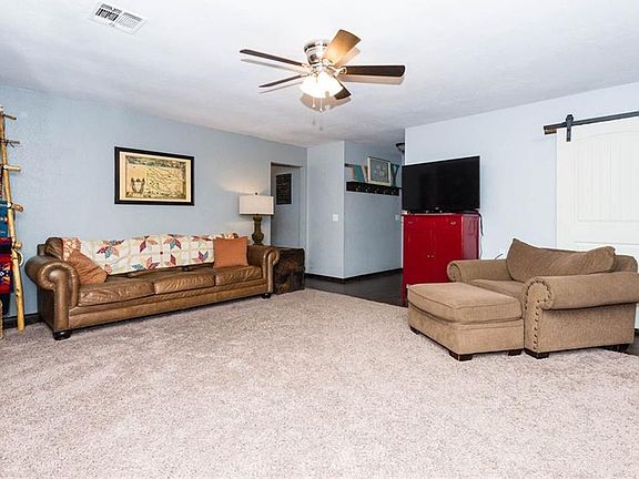 3rd image of 12017 Sagamore Dr