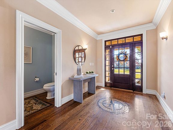 5th image of 2820 Smith Field Dr
