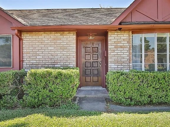 4th image of 4703 Woodmont Dr