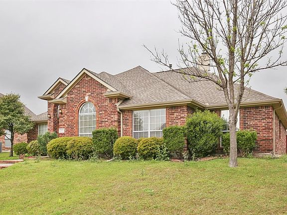 3rd image of 2513 Heather Glen Dr