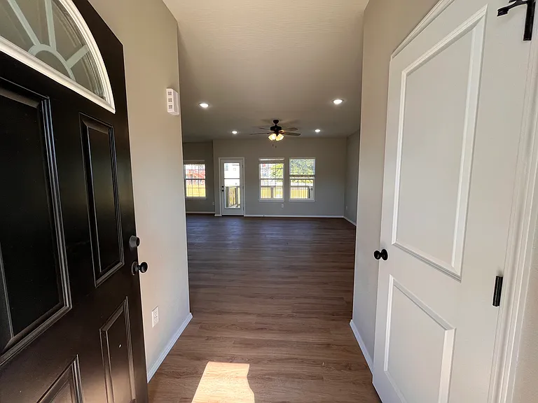 3337 W McCanse St — Photo 5