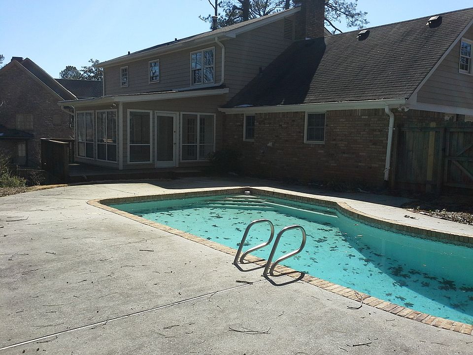2nd image of 6185 Aberdeen Dr