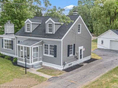1285 Byron Rd, Howell, MI, 48843