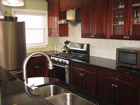 2nd image of 8324 253rd St