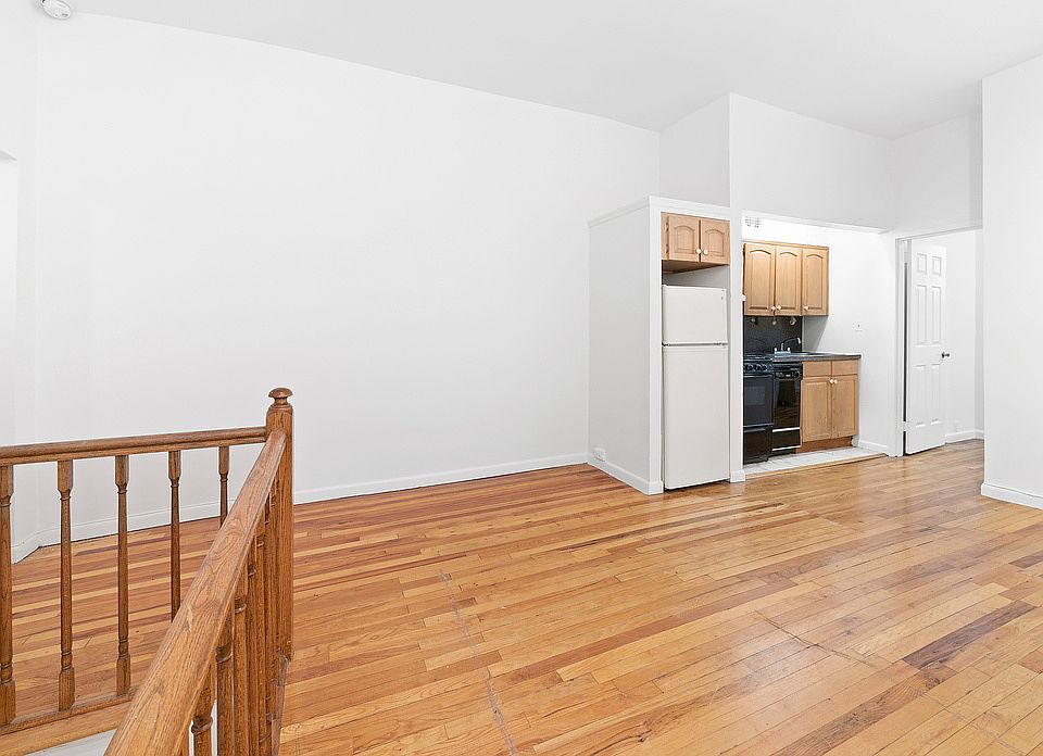 1st image of 105 W 77th St APT 1C