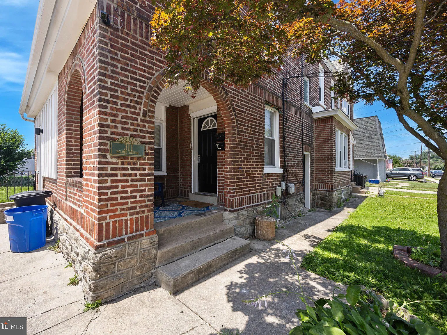 2 bed, 1.0 bath, 650 sqft, $1,695 — Photo 4