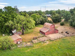 20000 Lyal Ln, Redding, CA 96002