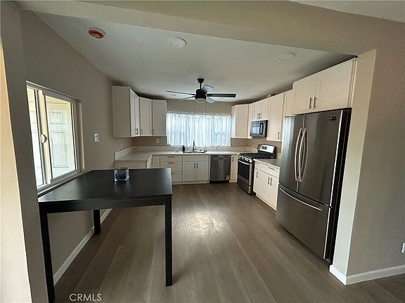 5th image of 6186 Hereford Dr