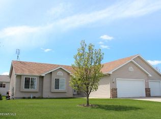 855 Myers Dr NE, Owatonna, MN 55060