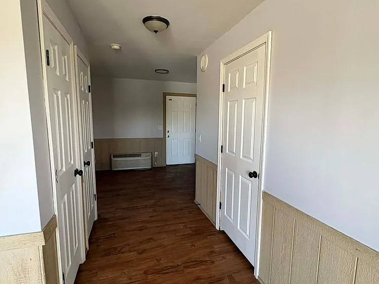 13478 Fountain Run Rd — Photo 10