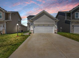 4512 Legends Dr, Champaign, IL 61822