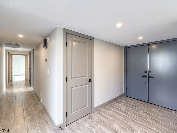 5th image of 2651 San Lago Ct