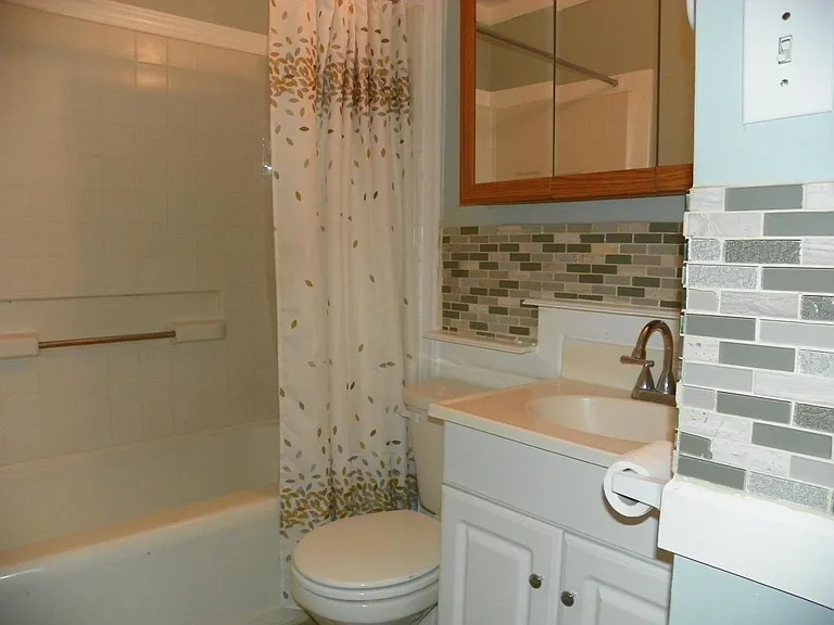 5111 Kennebunk Ter — Photo 11