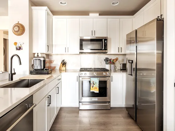 20563 NE Gloucester Ln, Bend, OR 97701