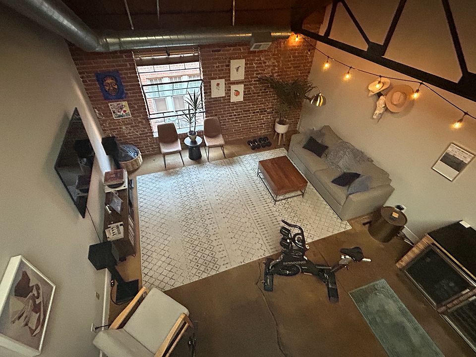 1st image of 1300 N Pennsylvania St APT 210