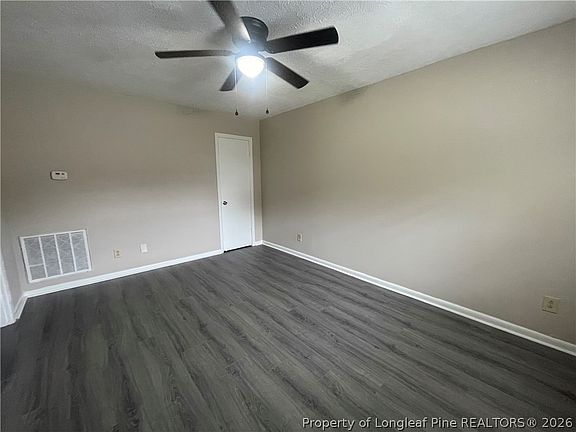 3rd image of 4959A Fieldcrest Dr