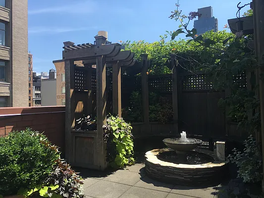 Rented by Keller Williams NYC | media 19