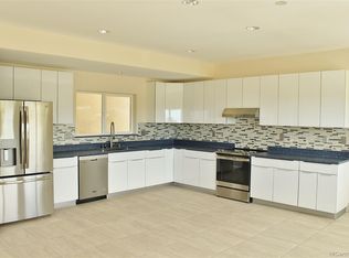 735 Twin View Dr APT B, Honolulu, HI 96817