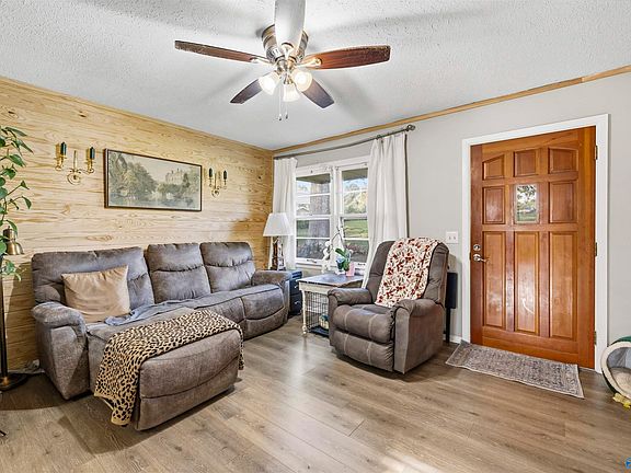 5th image of 298 Dekalb Dr