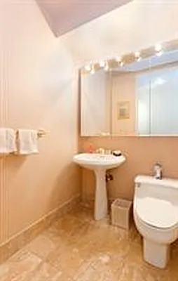 Rented by Corcoran | media 43