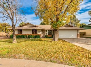1239 S Loma Vis, Mesa, AZ 85204