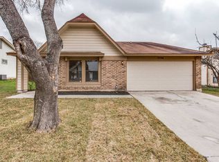 5406 Vista Run Dr, San Antonio, TX 78247