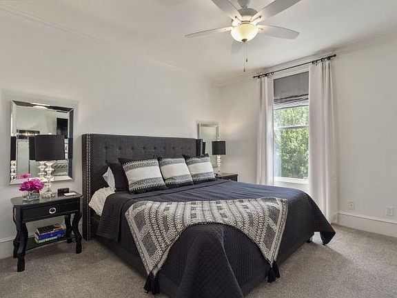 4th image of 600 W Meadow St APT 203