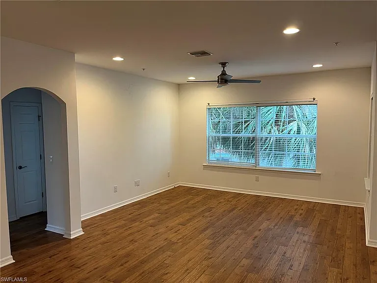23420 Alamanda Dr #202 — Photo 9
