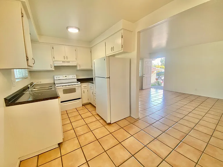 Barry Gellert (345 Mathilda Dr) — Photo 6