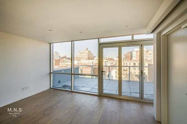 Sold by MNS | media 5