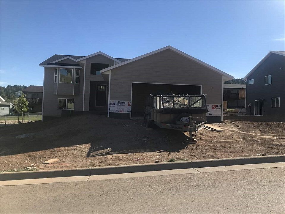 2nd image of 2642 Meadows Dr