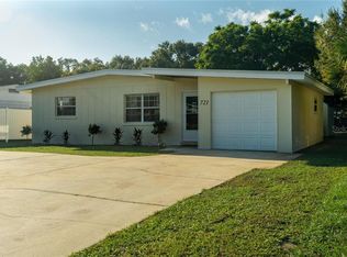721 Lakeside Dr, Largo, FL 33778