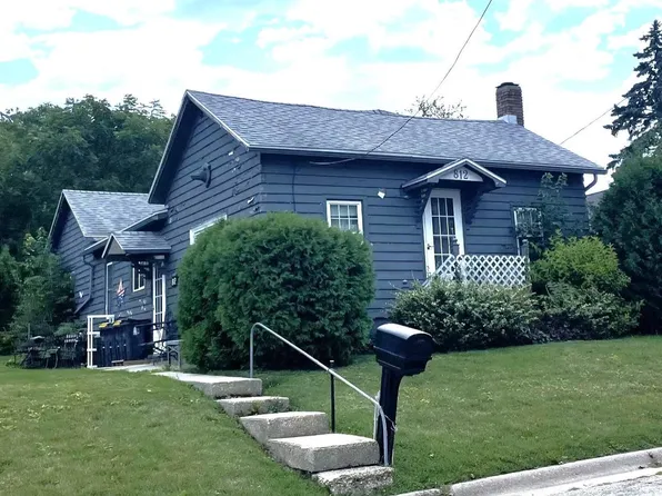 812 17th Street, Monroe, WI 53566