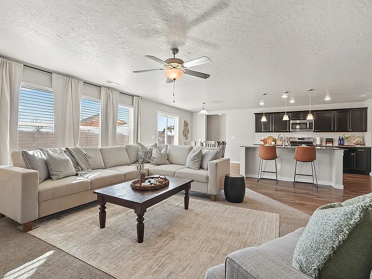 11273 W Broadstone St — Photo 18