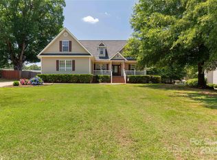 1530 Danlee Dr, Lancaster, SC 29720