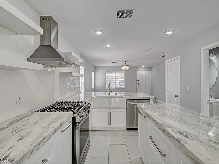 6457 Abbey Door Ct — Photo 6