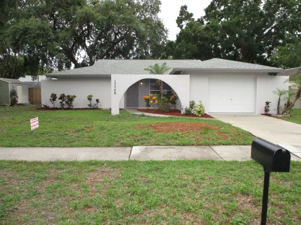 17706 Rivendel Rd, Lutz, FL 33549