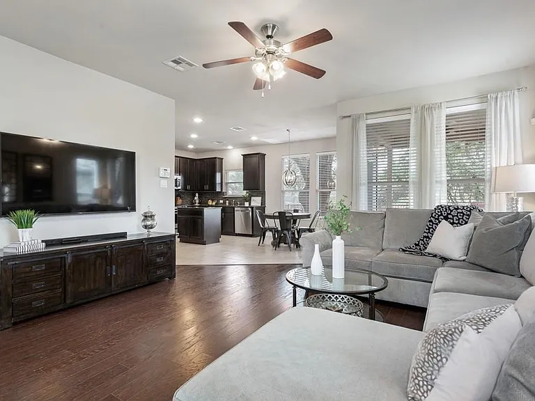 11217 Persimmon Gap Dr — Photo 12